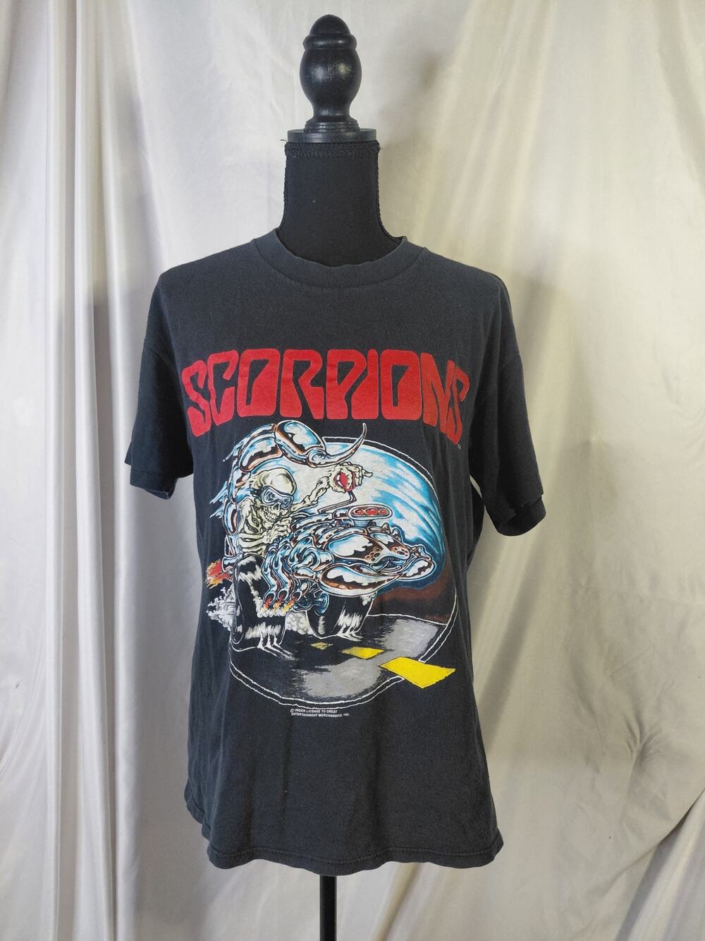 VINTAGE SCORPIONS WORLD TOUR CONCERT TEE
